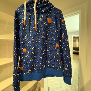 Wanakome Blue Leopard Patterned Hoodie